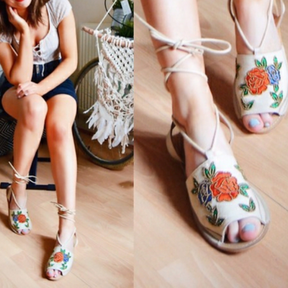Topshop Leather, Lace up Sandals, Floral, SZ 10